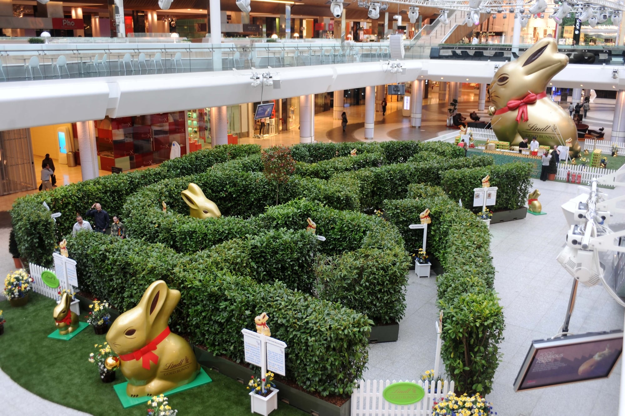 easter lindt bunny maze inside a shopping centre